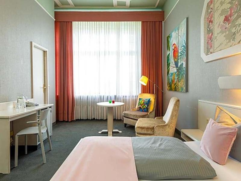 W22 Hotel image