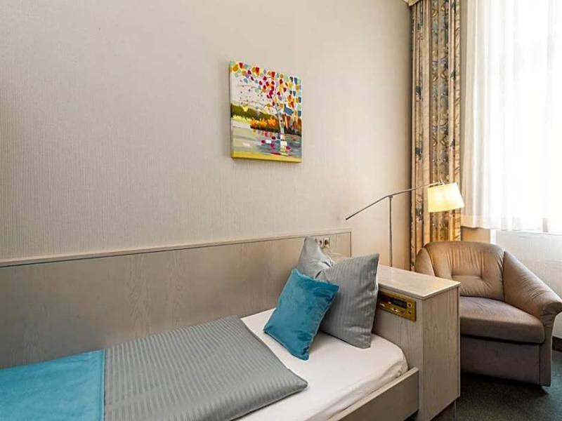 W22 Hotel image