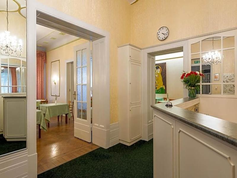 W22 Hotel image