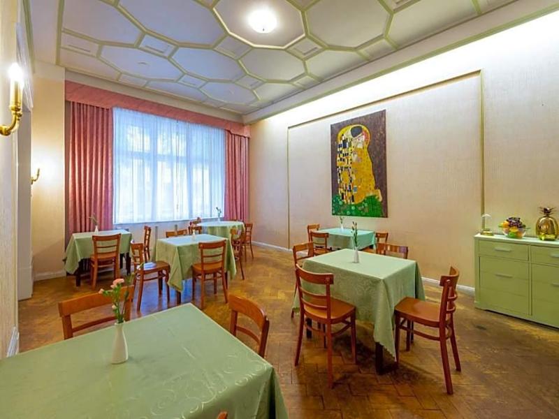 W22 Hotel image
