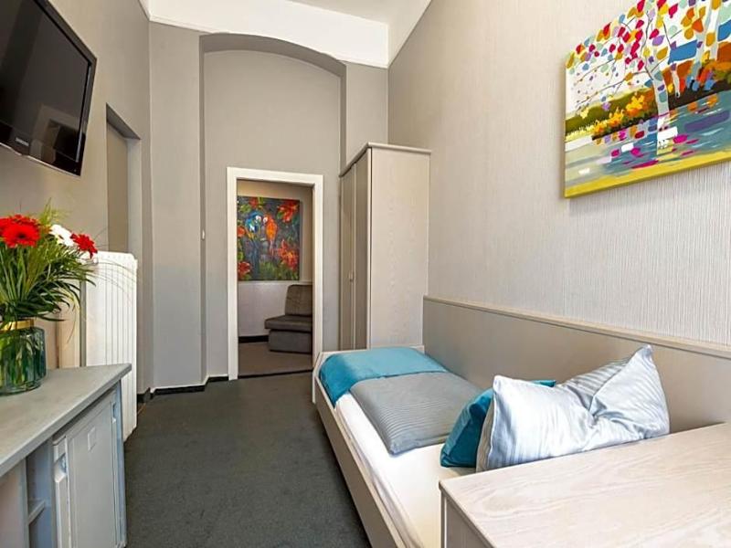 W22 Hotel image