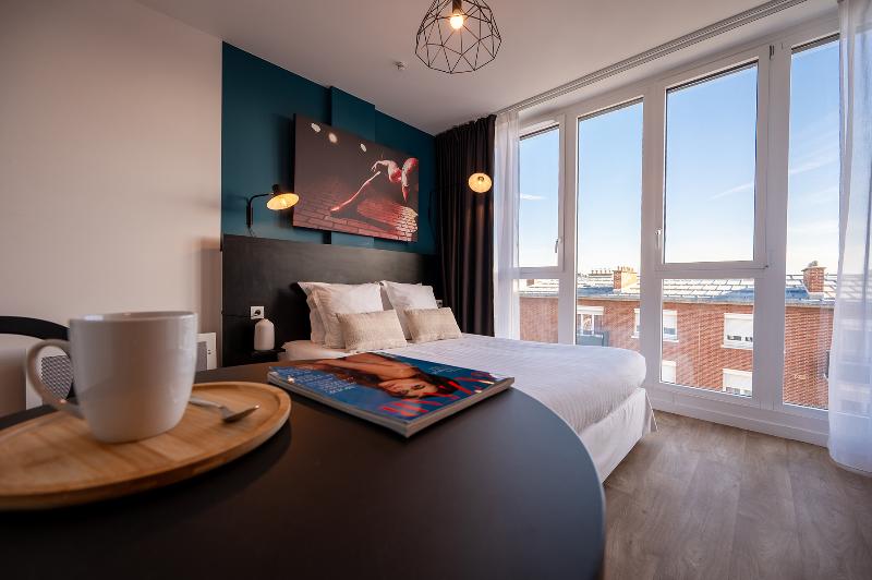 Nemea Appart Hotel Coliseum Amiens Centre image