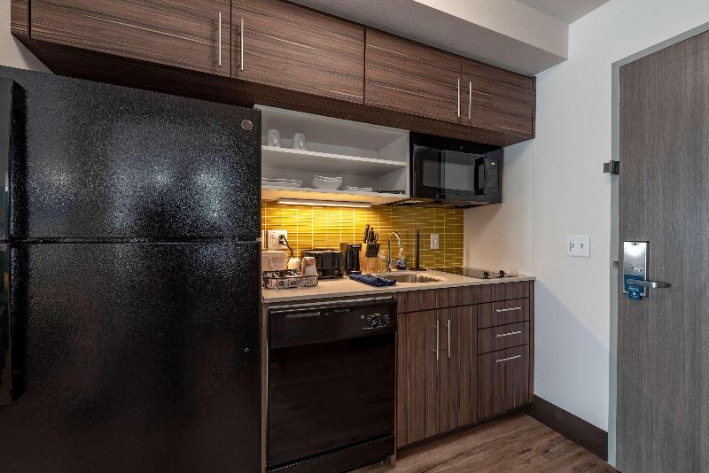 Mainstay Suites Colorado Springs East Medical Ctr. image
