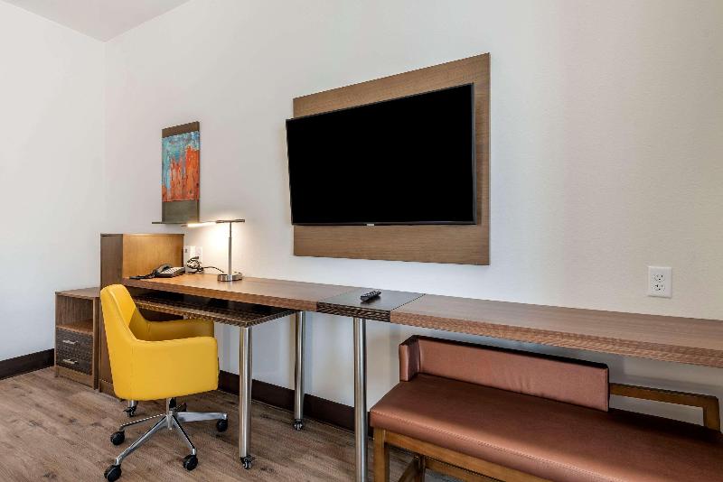 Mainstay Suites Colorado Springs East Medical Ctr. image