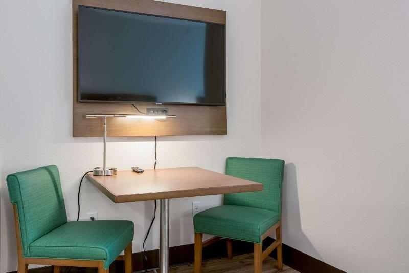 Mainstay Suites Colorado Springs East Medical Ctr. image