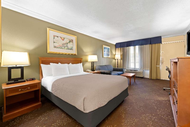 Quality Inn Morgan City image