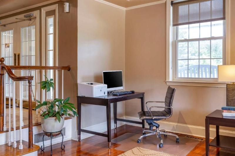 Mainstay Suites Foxboro - Mansfield image