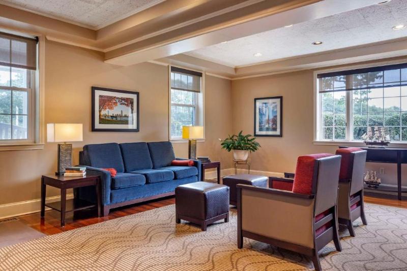 Mainstay Suites Foxboro - Mansfield image