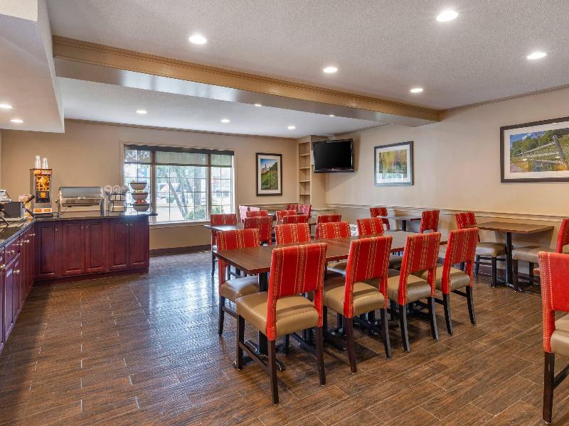 Mainstay Suites Foxboro - Mansfield image