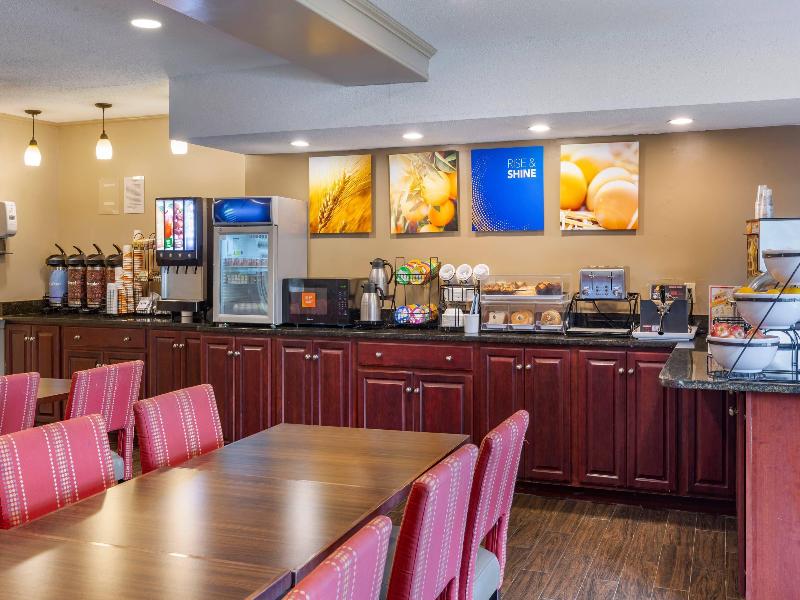 Mainstay Suites Foxboro - Mansfield image