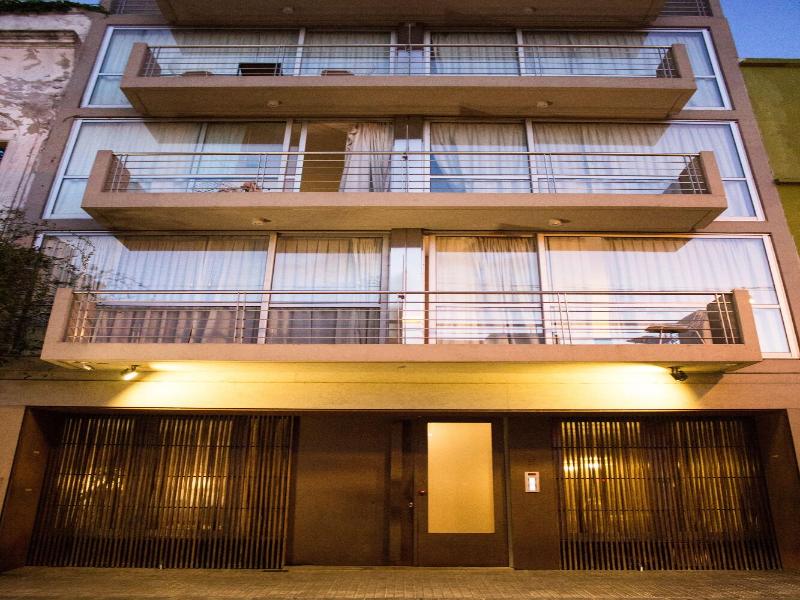 Lemon Suites image