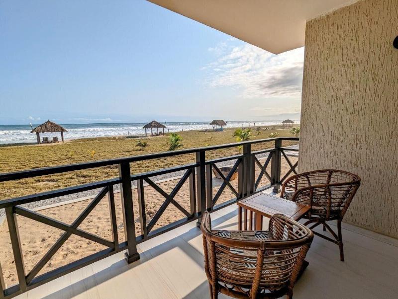 Breezes Beach Resort image 8