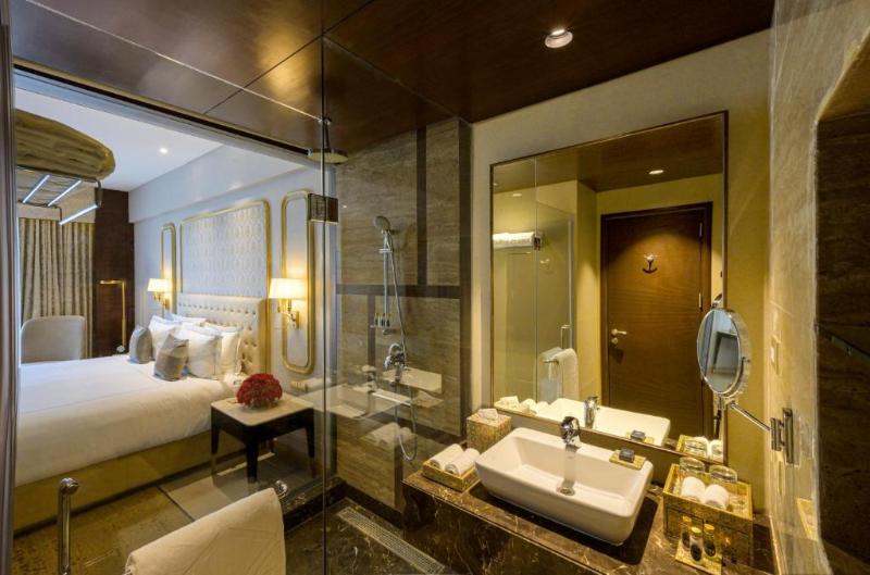 Taj Gandhinagar Resort And Spa image