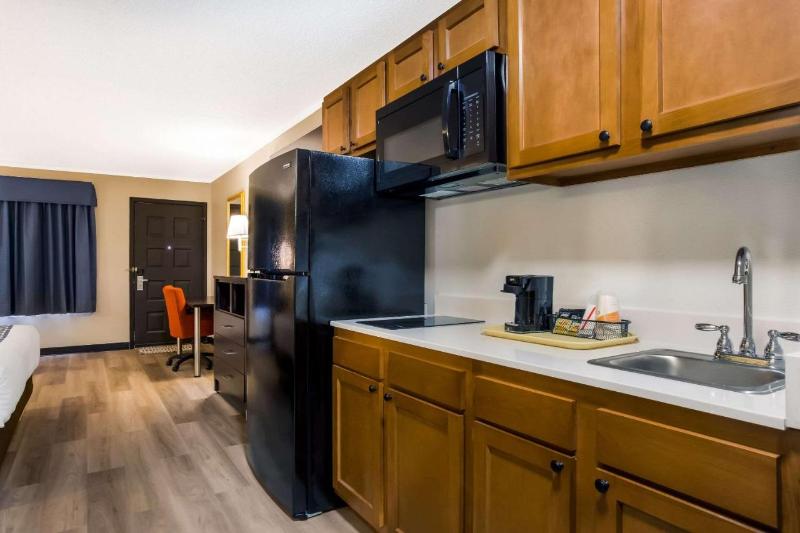 Suburban Studios Millville image