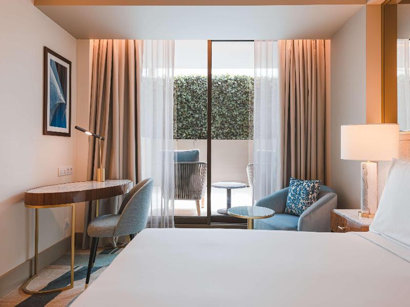 Legacy Hotel Cascais, Curio Collection By Hilton image