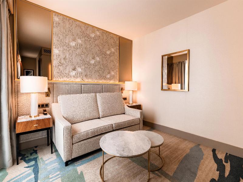 Legacy Hotel Cascais, Curio Collection By Hilton image
