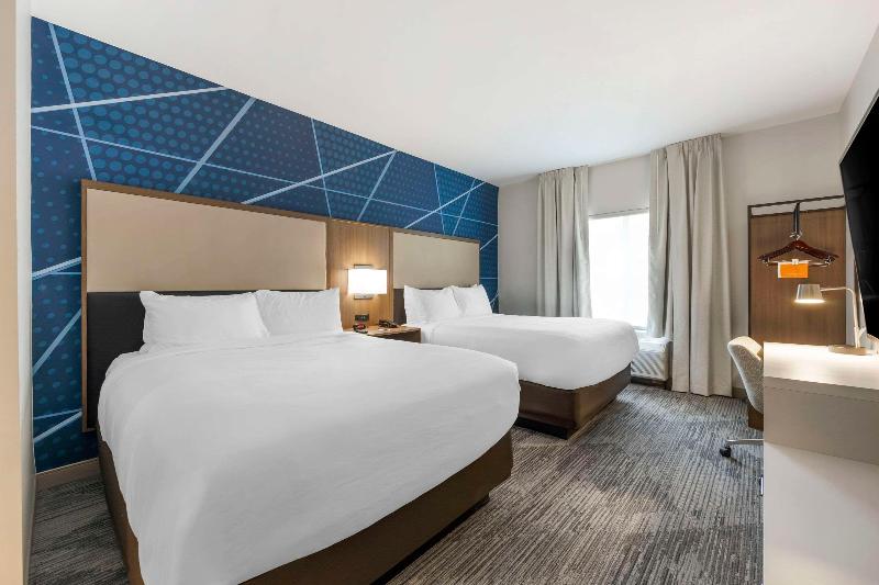 Comfort Inn & Suites Gallatin - Nashville Metro image