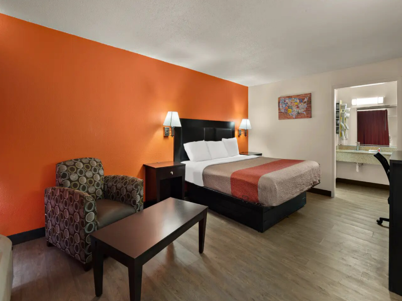 Econo Lodge Yemassee image