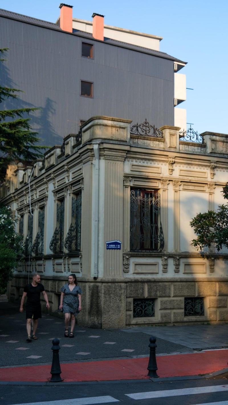 Karvi Hostel & Suites image