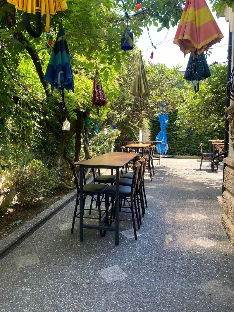 Karvi Hostel & Suites image