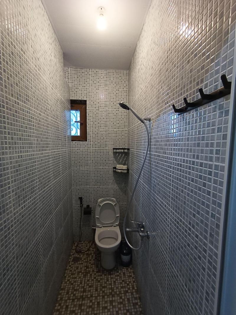Karvi Hostel & Suites image