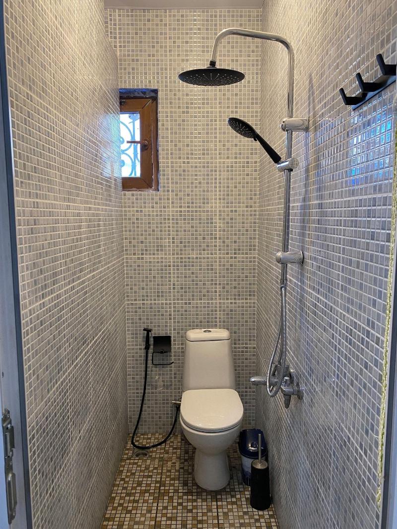 Karvi Hostel & Suites image