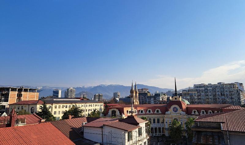 Karvi Hostel & Suites image