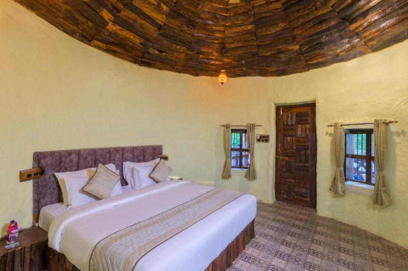 Sterling Padam Pench image