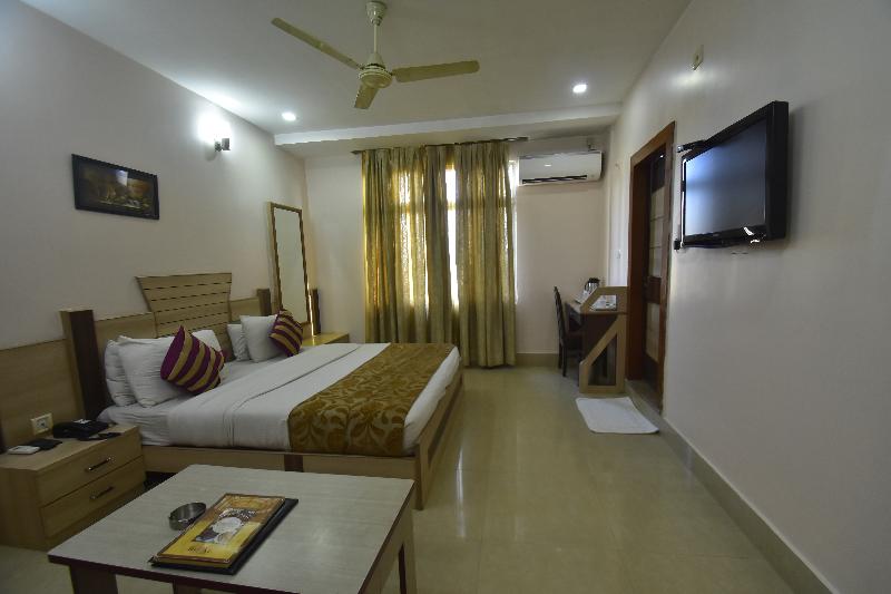 Hotel Royal Highness image 1