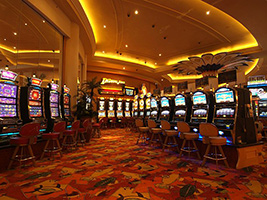 hotels near resorts world casino monticello