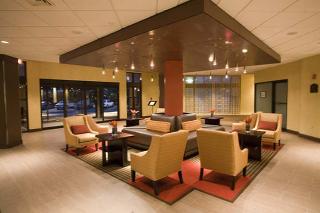Lobby
 di DoubleTree by Hilton Hotel Hartford - Bradley