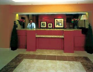 Lobby
 di Hampton Inn & Suites Lathrop