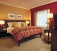 Room
 di The Chelsea Harbour Hotel