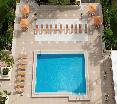 Pool
 di Courtyard Miami Coconut Grove