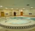 Pool
 di Menzies Strathmore Luton