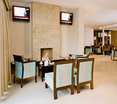 Bar
 di Menzies Hotels London Gatwick - Chequers