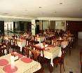 Restaurant
 di Plaza Praia Suites