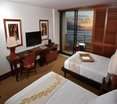 Room
 di Royal Lahaina Resort