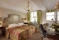 Room
 di The Goring