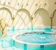 Pool
 di Le Meridien Abu Dhabi