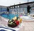 Pool
 di Mayfair