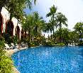 Pool
 di Parkroyal Penang Resort