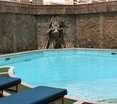 Pool
 di Nairobi Safari Club