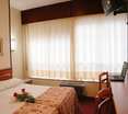 Room
 di Rey Fernando