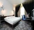 Room
 di Golden Apple