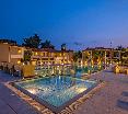 Pool
 di Lagomandra Beach Hotel