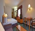 Room
 di Crystal Inn Hotel & Suites