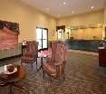 Lobby
 di Econo Lodge Inn & Suites East