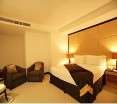 Room
 di Savoy Suites Hotel Apartments