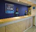 Lobby
 di Travelodge London Croydon Central Hotel